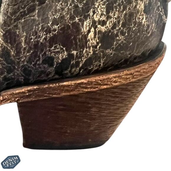 CORRAL Vintage Black Leather w/ Lizard Inlay Snip Toe Western/Cowboy Boots - Picture 11 of 16